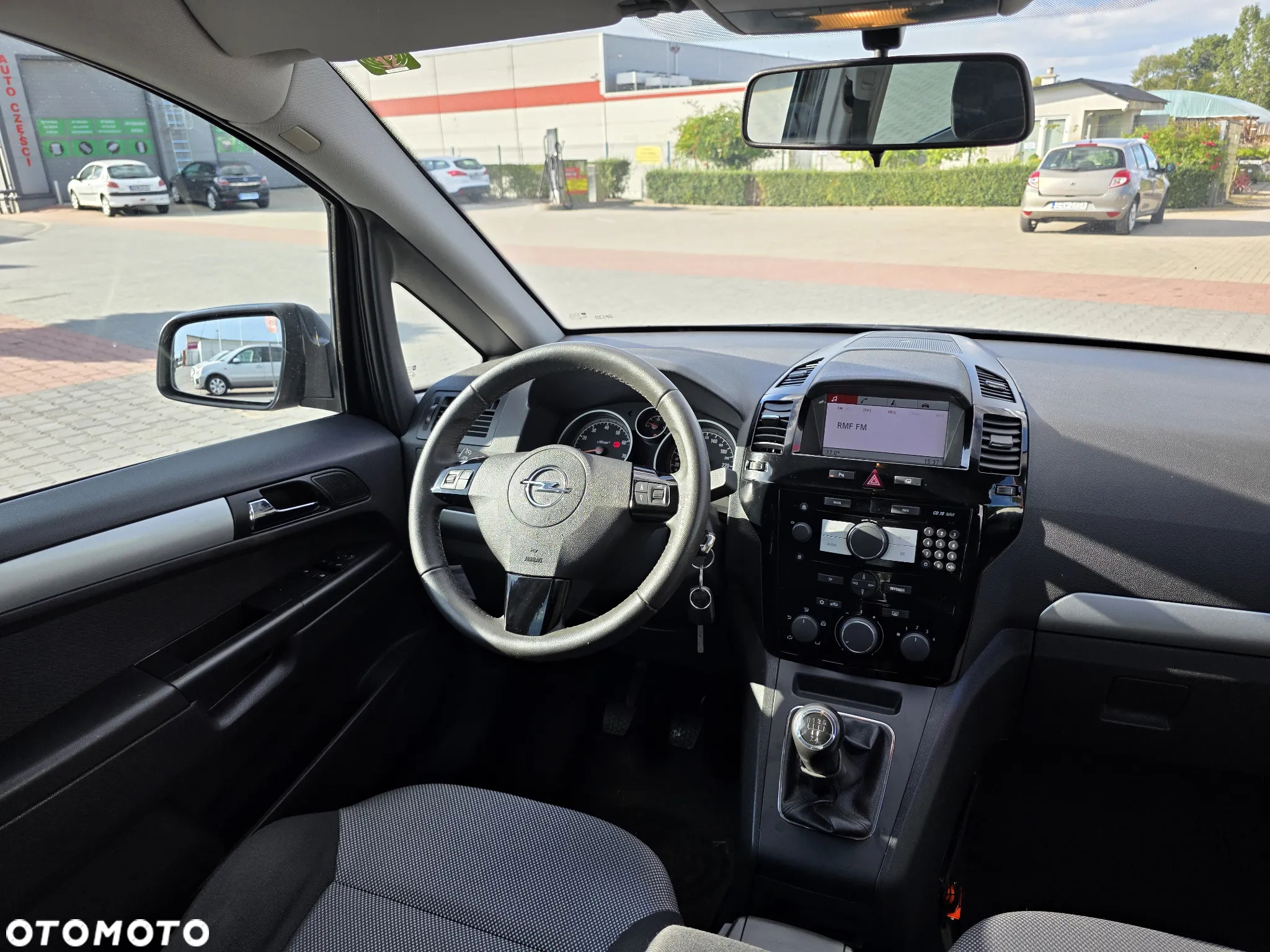 Opel Zafira 1.6 Cosmo - 6