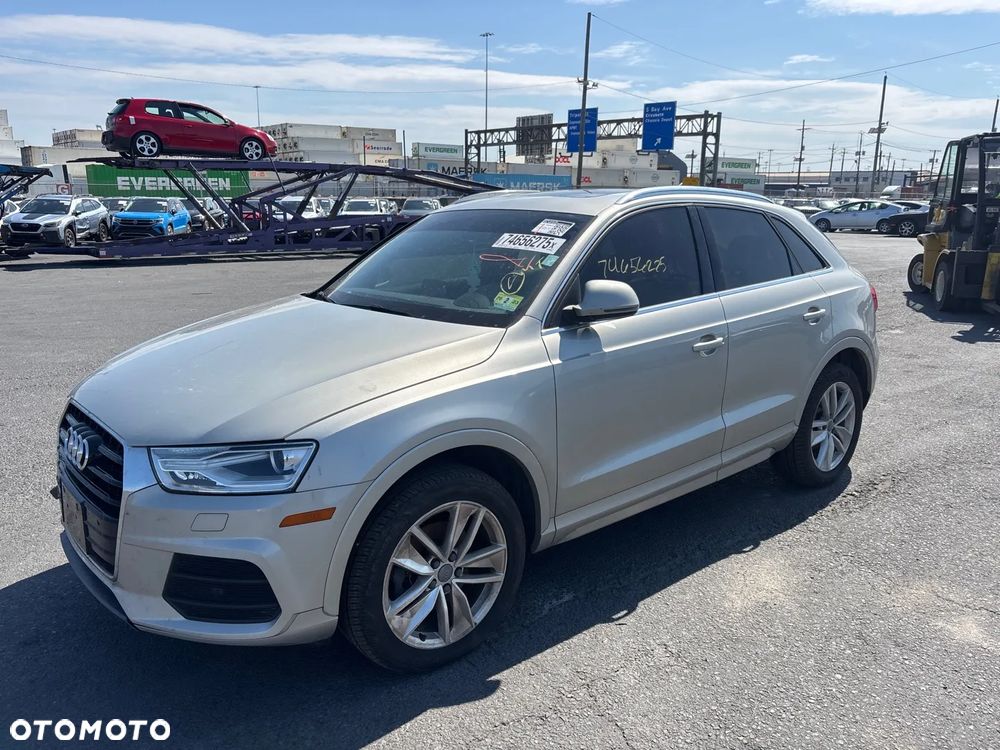 Audi Q3 - 1