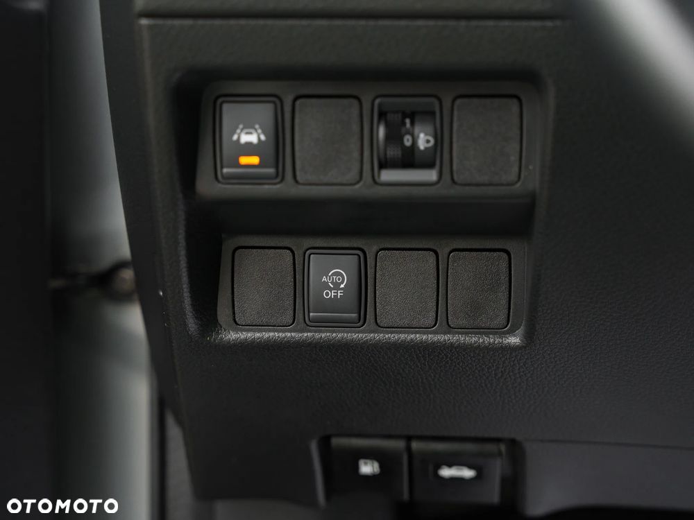 Nissan Qashqai 1.2 DIG-T N-Connecta - 22