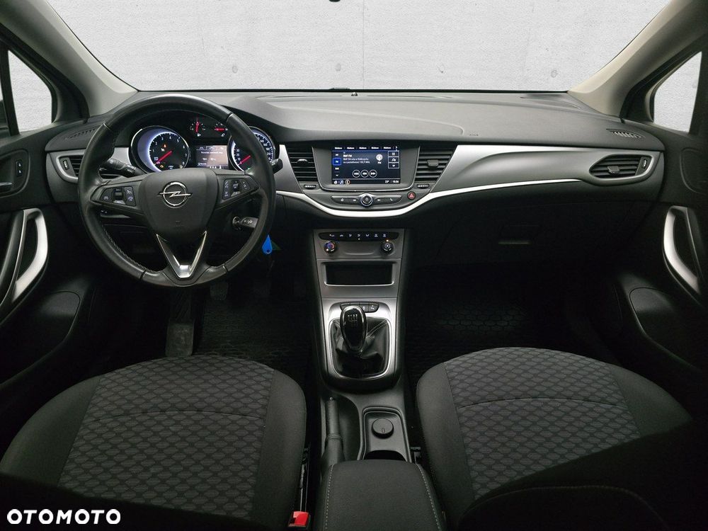 Opel Astra - 10