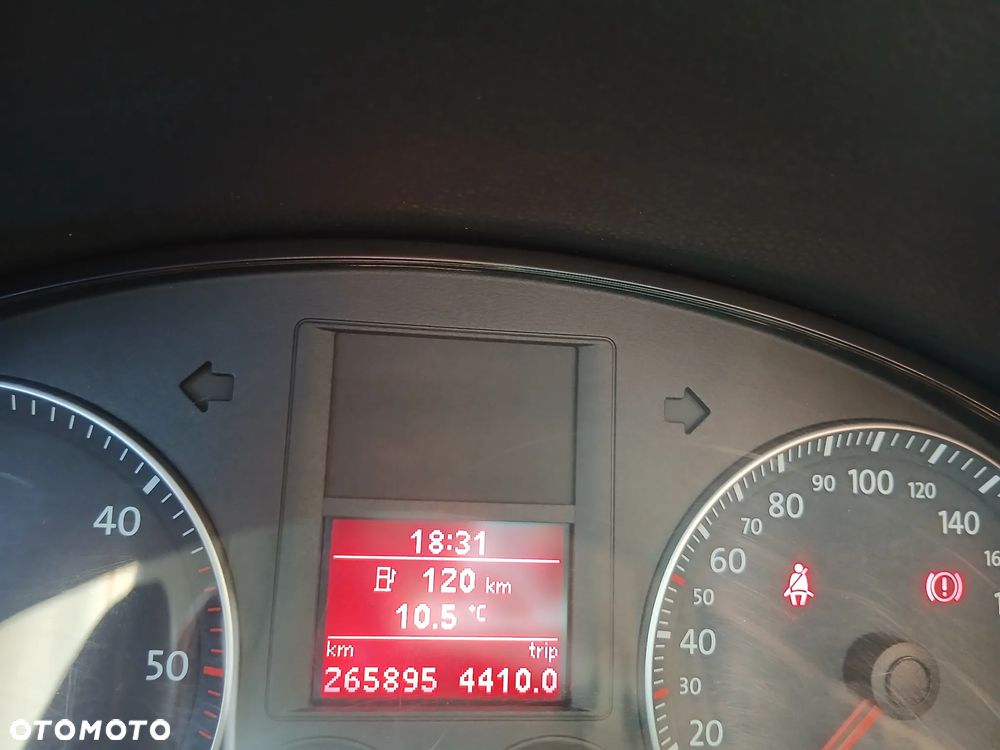 Volkswagen Golf 1.9 TDI Goal - 17