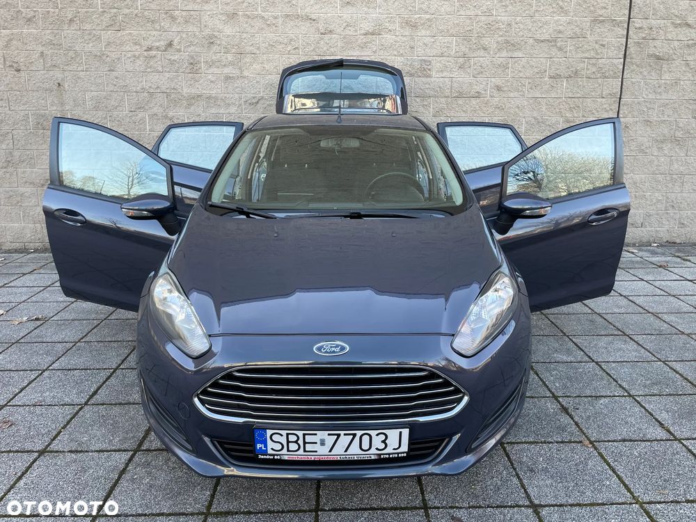 Ford Fiesta 1.25 Champions Edition - 4