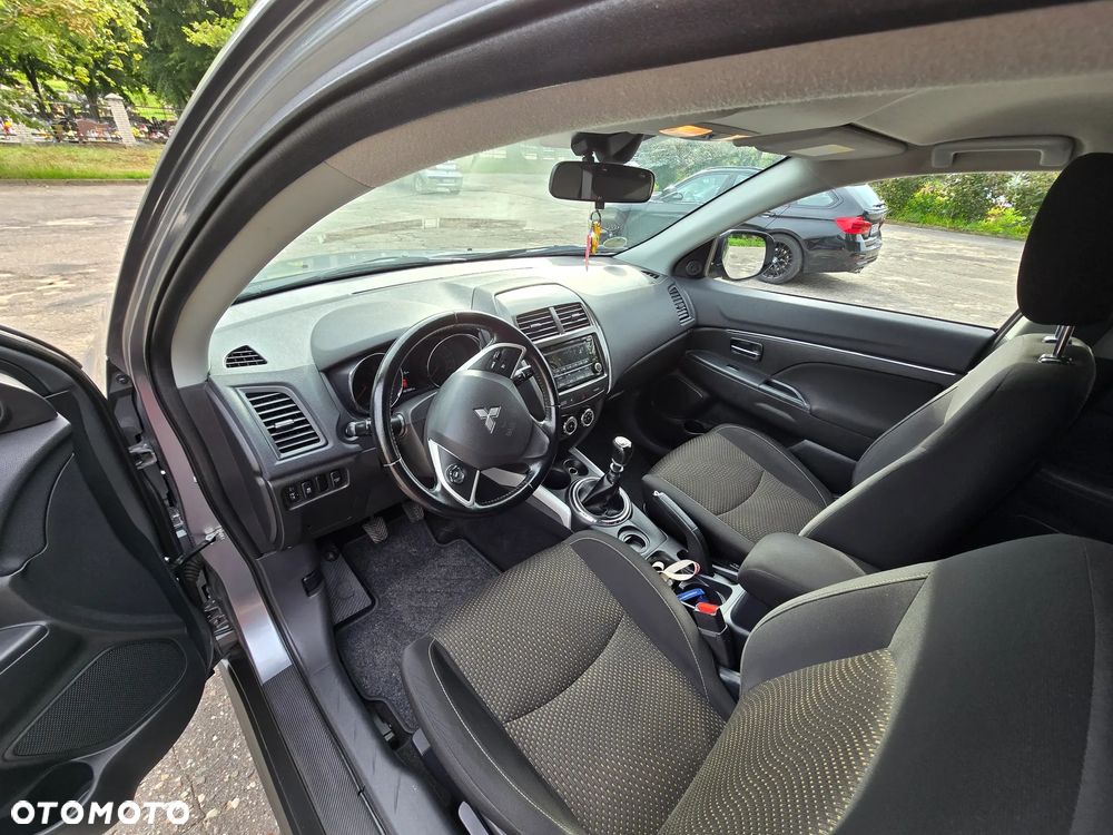 Mitsubishi ASX 1.8 DI-D 2WD Instyle - 10