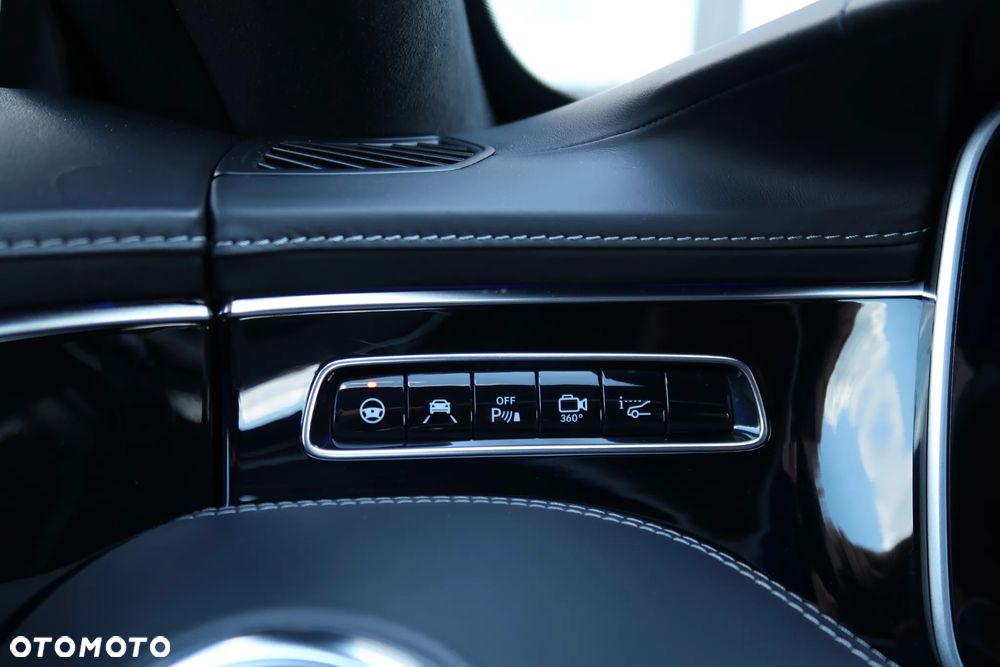 Mercedes-Benz Klasa S 500 4-Matic 7G-TRONIC - 38