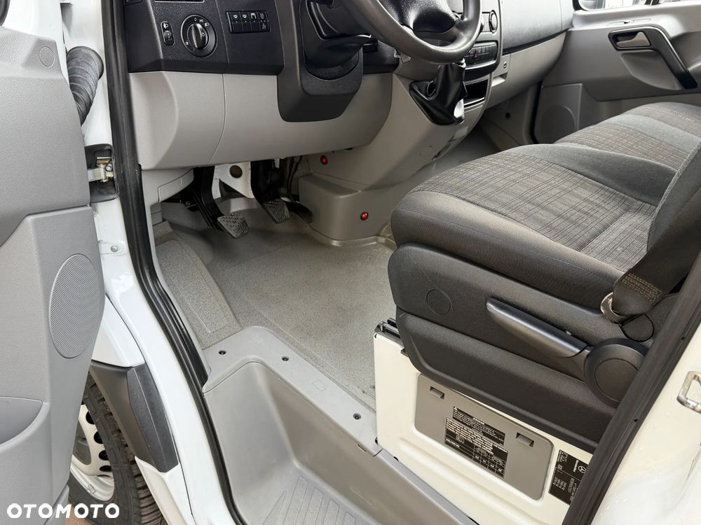 Mercedes-Benz Sprinter Doka Brygadówka - 9