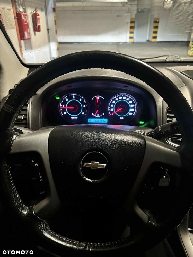 Chevrolet Captiva - 16