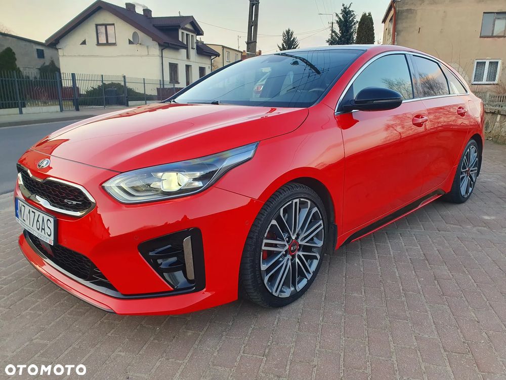 Kia ProCeed 1.6 T-GDI GT DCT - 9