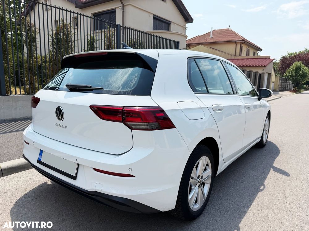 VOLKSWAGEN Golf 2022 — imagine 7