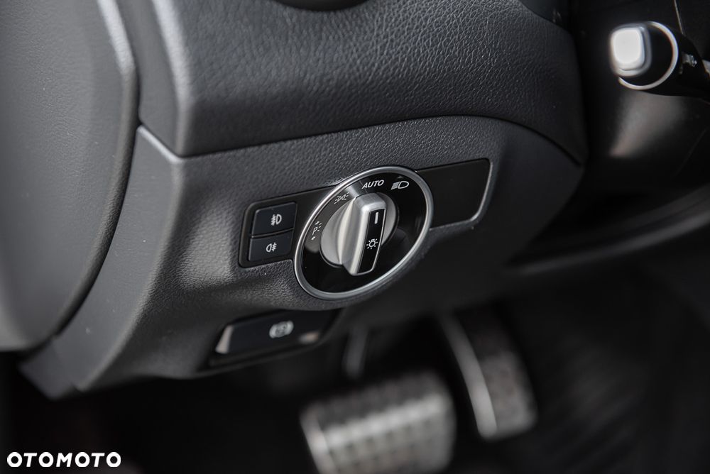 Mercedes-Benz GLA 220 d 4Matic 7G-DCT AMG Line - 18