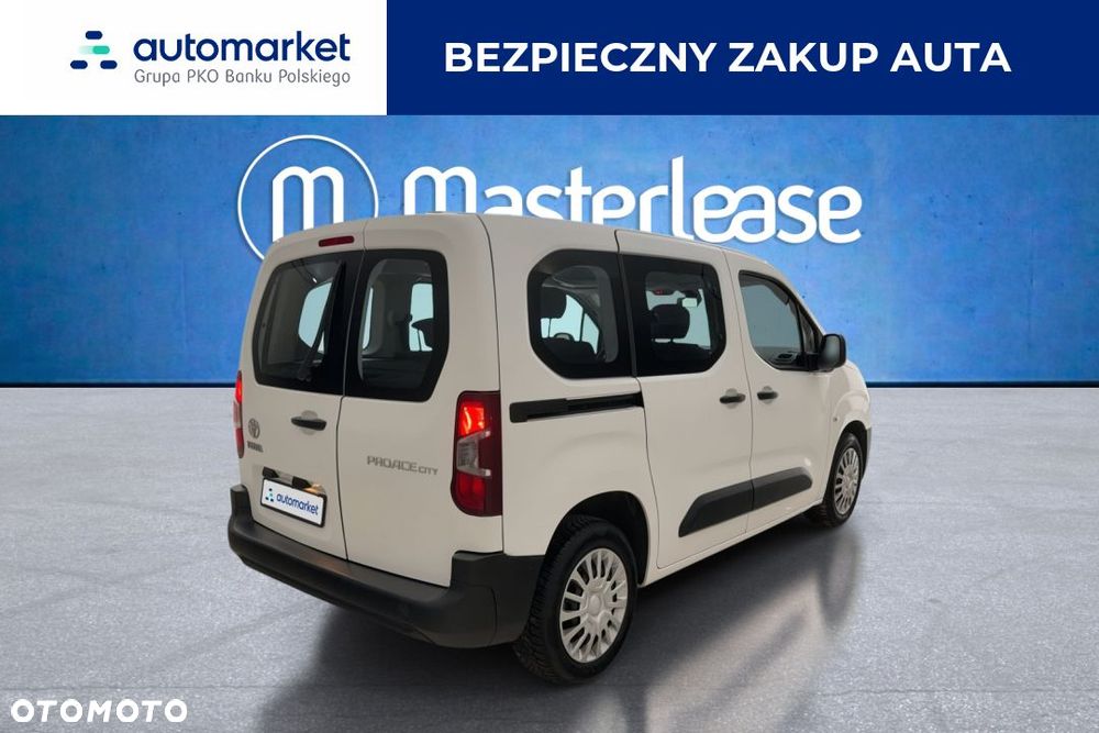 Toyota Proace City Verso 1.5 D-4D Combi - 4