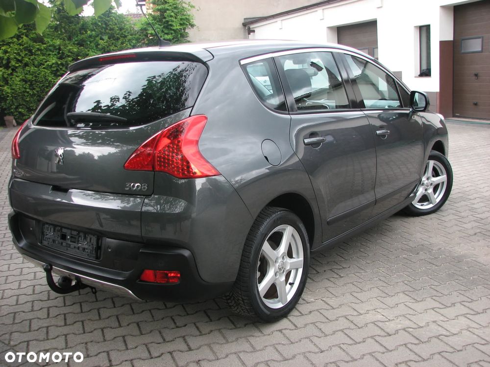 Peugeot 3008 HDi FAP 110 Platinum - 2
