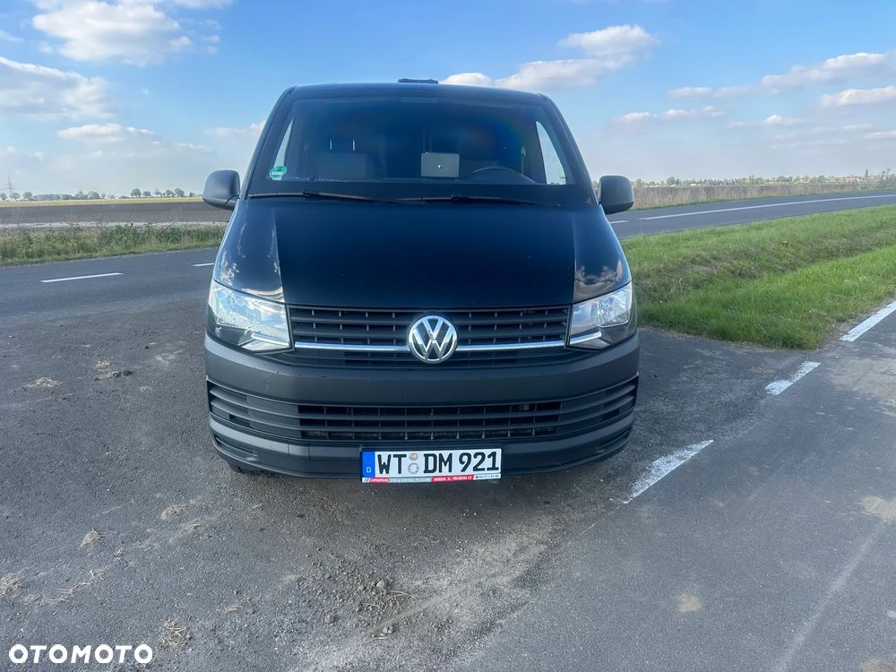 Volkswagen Transporter - 2