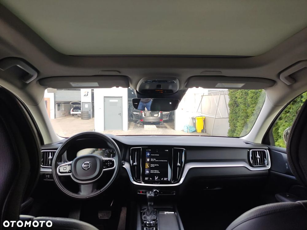 Volvo V60 Cross Country T5 AWD Geartronic - 4