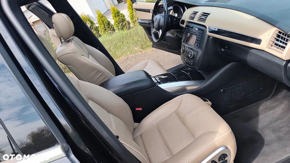 Mercedes-Benz Klasa R 350 4Matic 7G-TRONIC Travel Edition - 18
