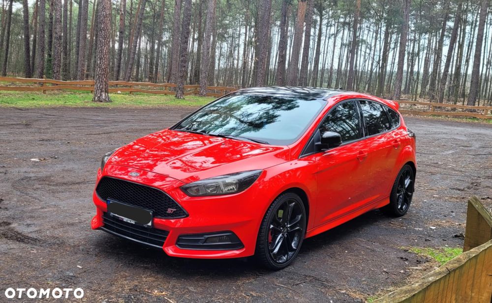 Ford Focus 2.0 EcoBoost ST - 1