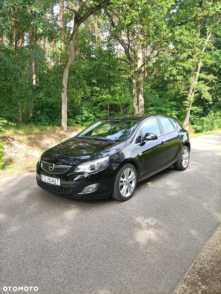 Opel Astra 1.6 Turbo Innovation - 2