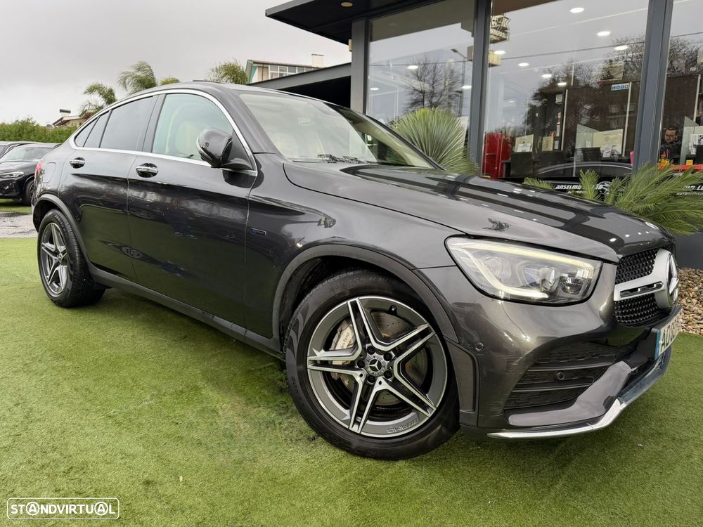 Mercedes-Benz GLC 300 e Coupé 4Matic - 12