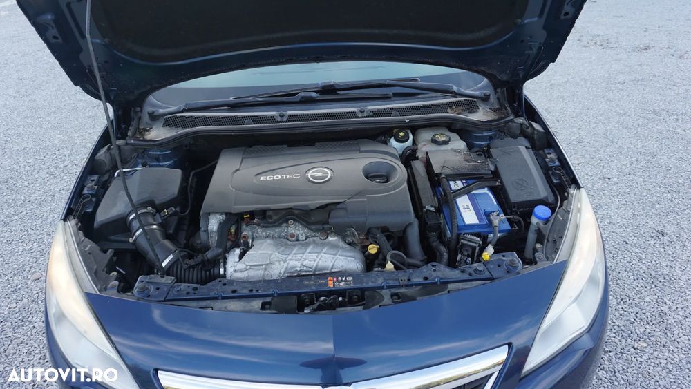Opel Astra 2.0 CDTI DPF Innovation - 24