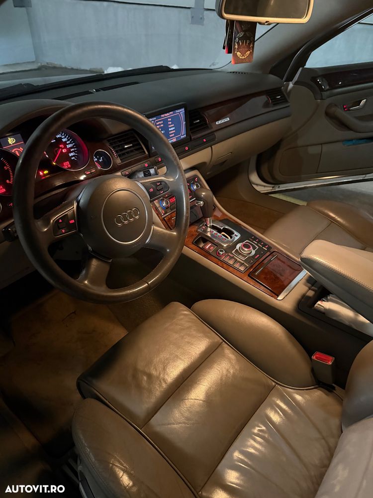 Audi A8 - 9