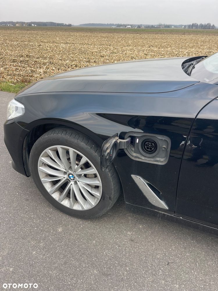 BMW Seria 5 530e iPerformance GPF Luxury Line - 4
