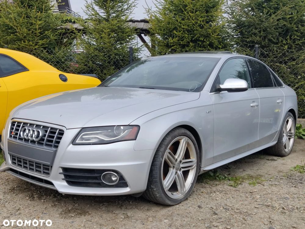 Audi S4 Limousine - 1