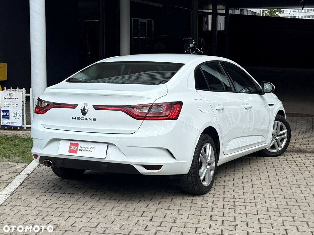 Renault Megane 1.3 TCe FAP Life - 11