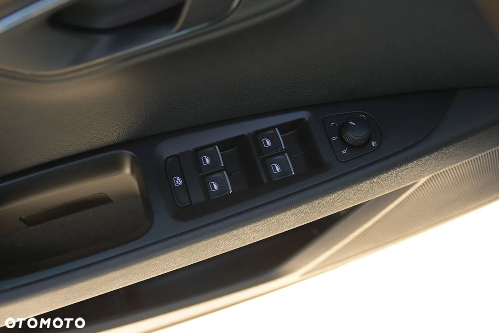 Seat Leon 2.0 TDI DPF Start&Stop FR - 27