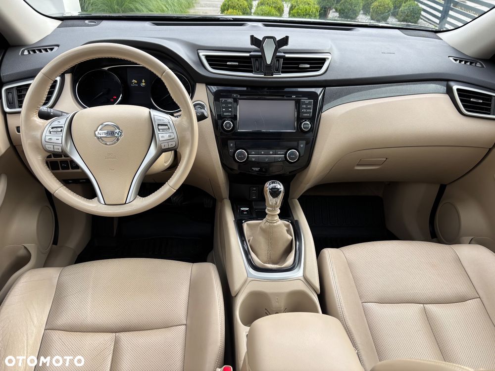 Nissan X-Trail 1.6 DCi Tekna 4WD EU6 - 25
