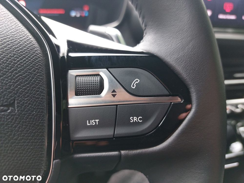 Peugeot 2008 1.2 PureTech Allure S&S EAT8 - 16