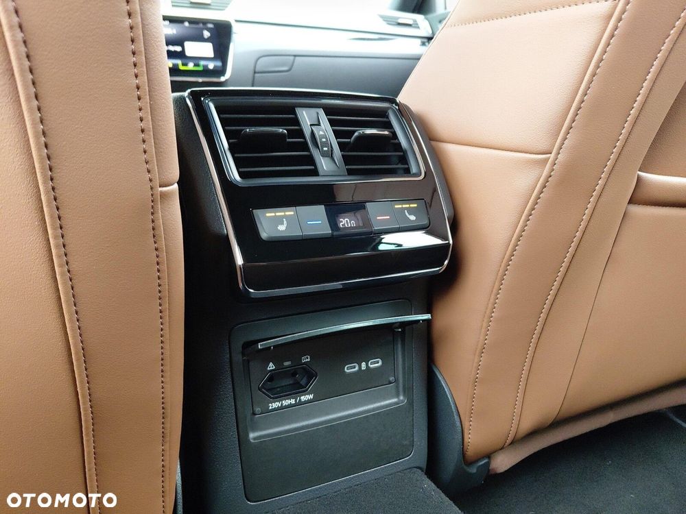 Skoda Superb 2.0 TDI SCR 4x4 L&K DSG - 21