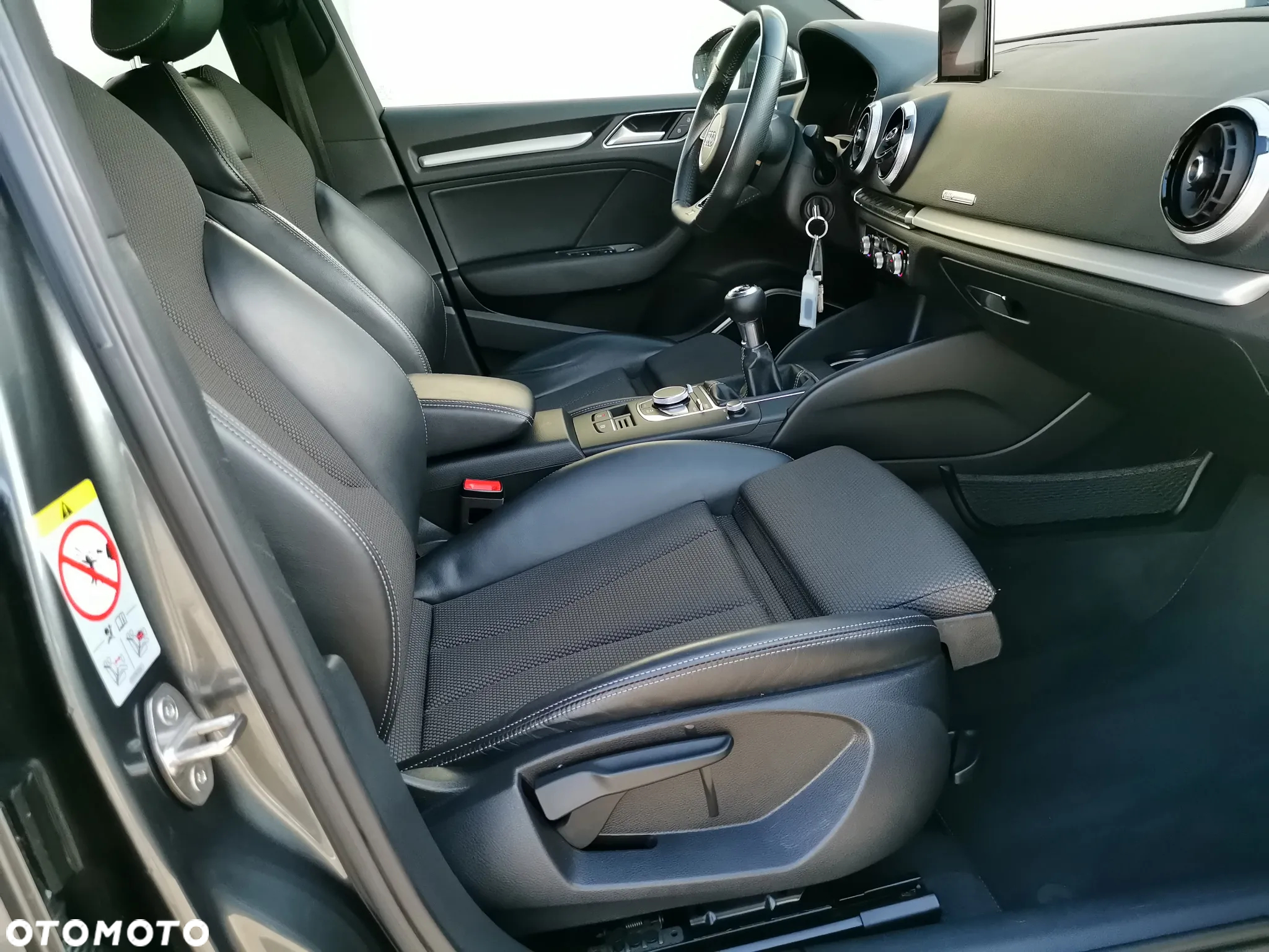 Audi A3 2.0 TDI Sportback (clean diesel) S line Sportpaket - 22