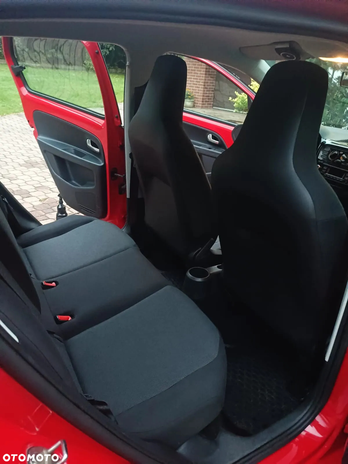 Volkswagen up! - 11