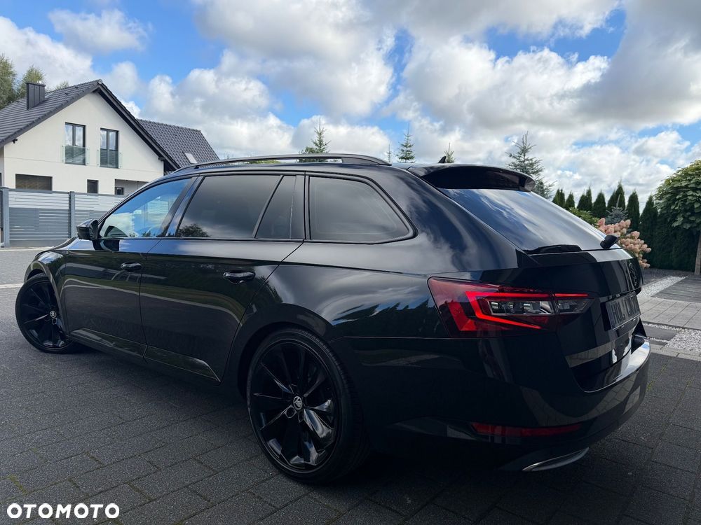 Skoda Superb 2.0 TDI DSG Sportline - 13