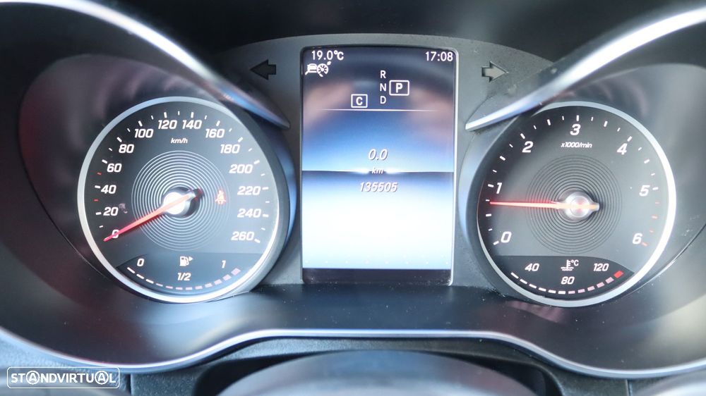 Mercedes-Benz GLC 220 - 22