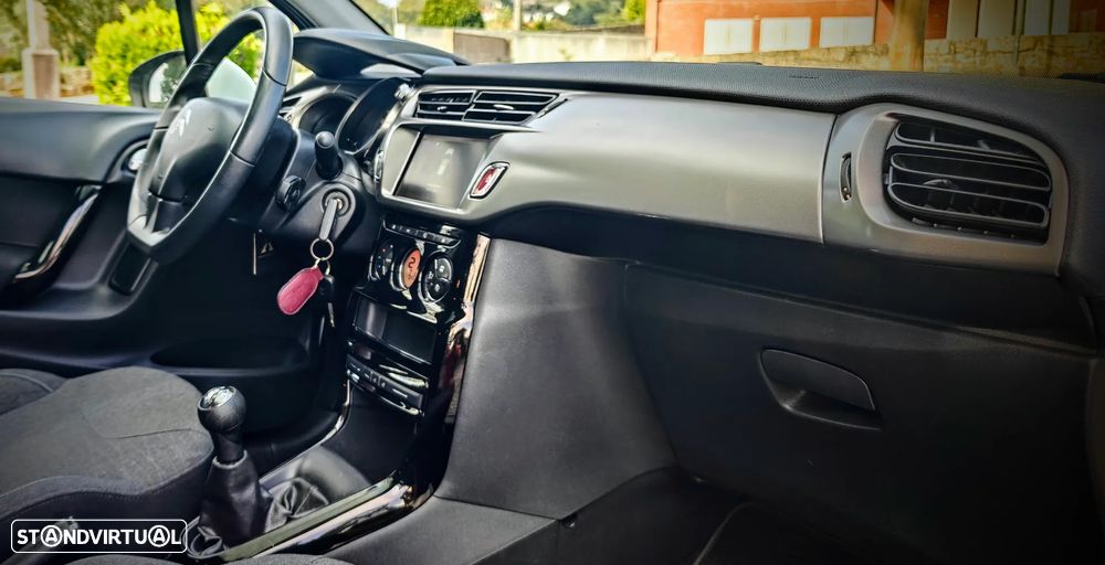 Citroën C3 1.2 VTi Seduction J16 - 9