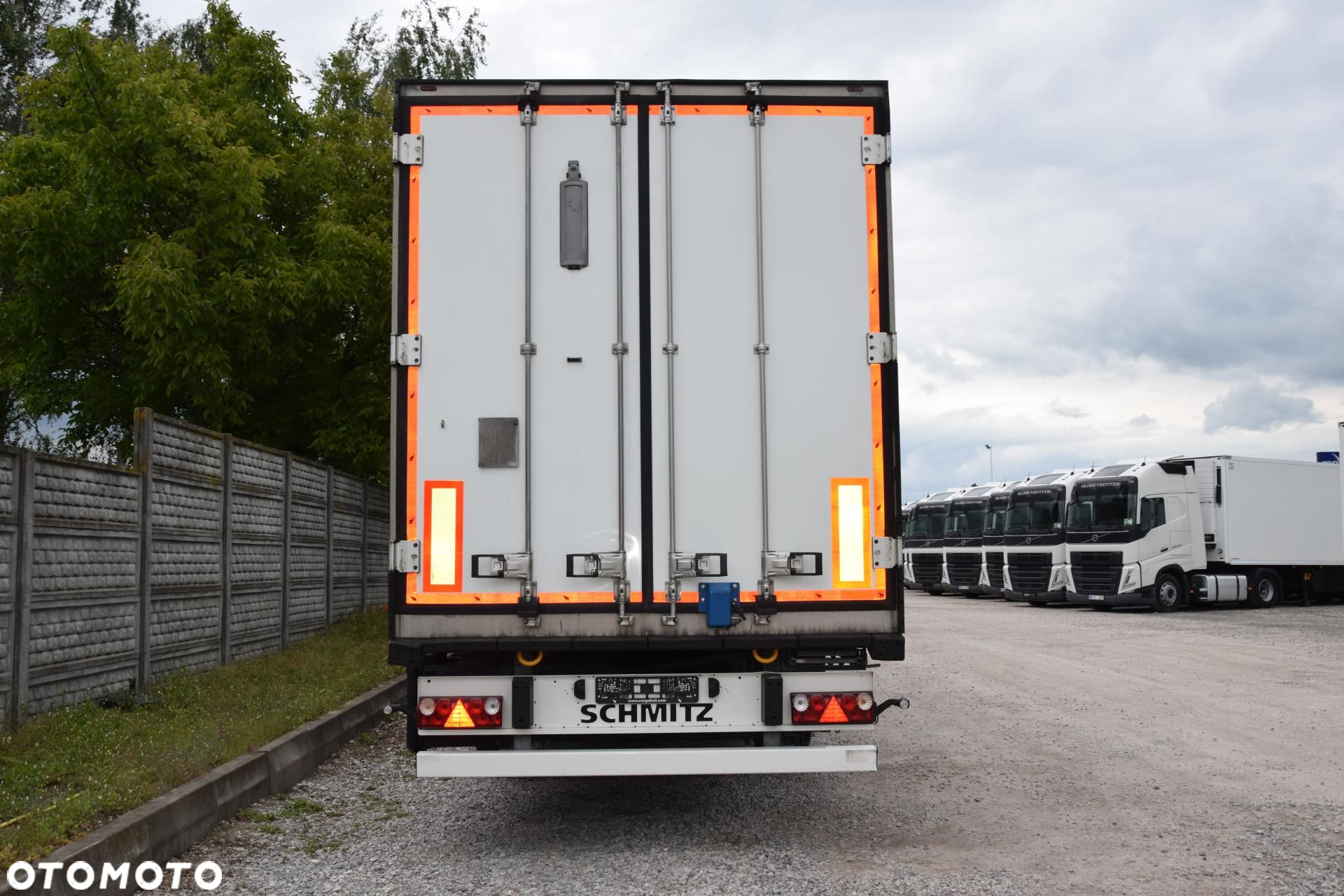 Schmitz Cargobull SKO FP 45 ThermoKing SLXi 300 - 6