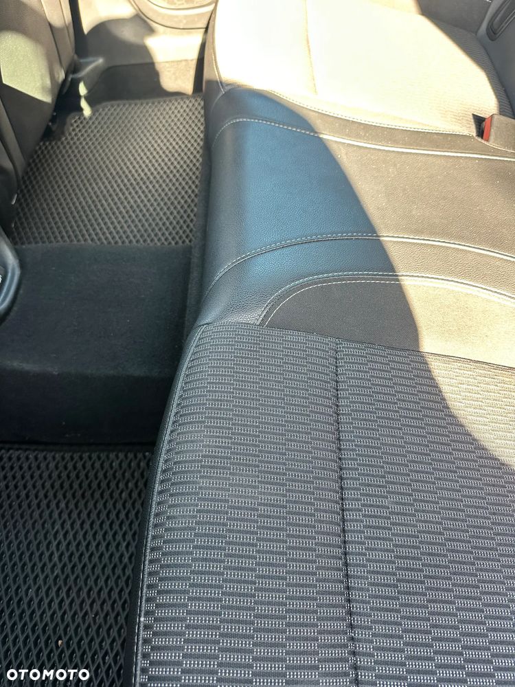 Opel Insignia 2.0 CDTI Ultimate S&S - 26