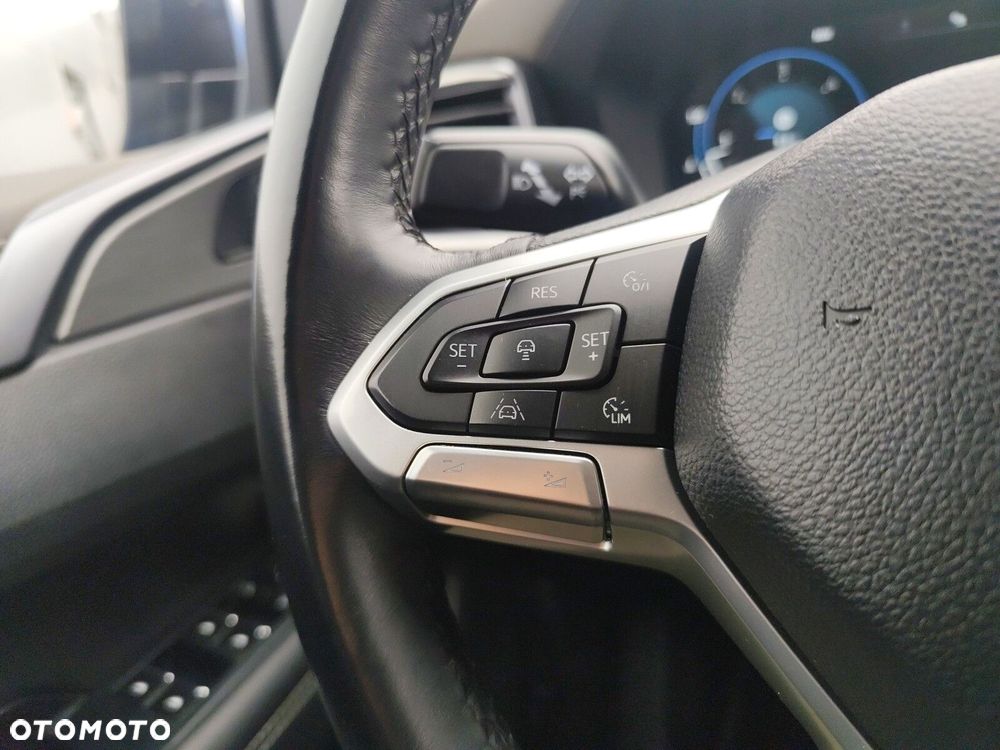 Volkswagen Amarok Aventura - 28