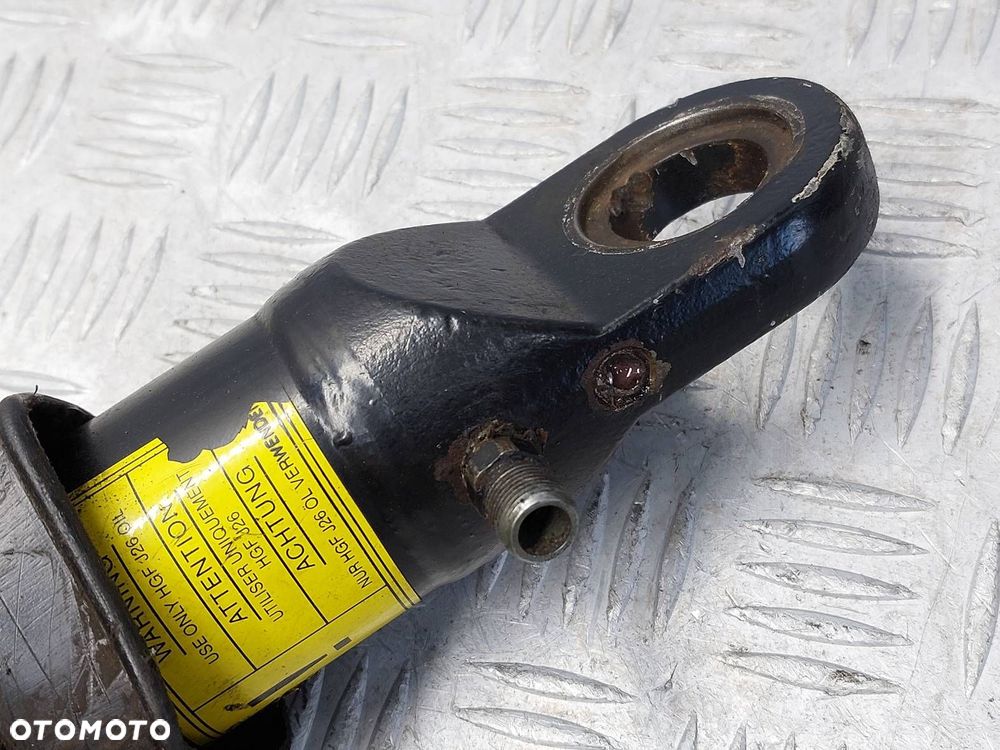 SIŁOWNIK WYWROTU KABINY PREMIUM  5010228865 - 5