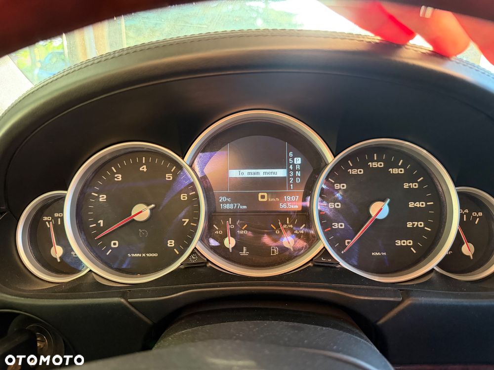 Porsche Cayenne - 11