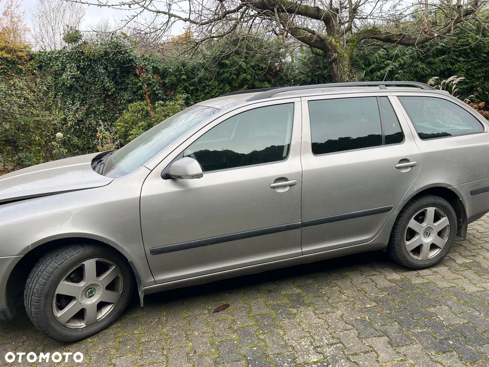 Skoda Octavia - 2