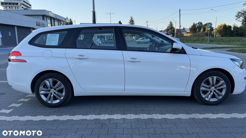 Peugeot 308 - 4
