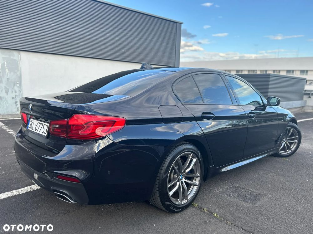 BMW Seria 5 530d xDrive M Sport sport - 9