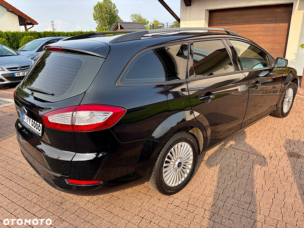 Ford Mondeo 2.0 FF Titanium - 14