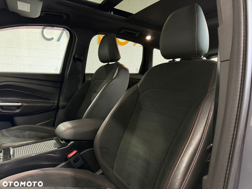 Ford Kuga 1.5 EcoBlue FWD ST-Line - 31