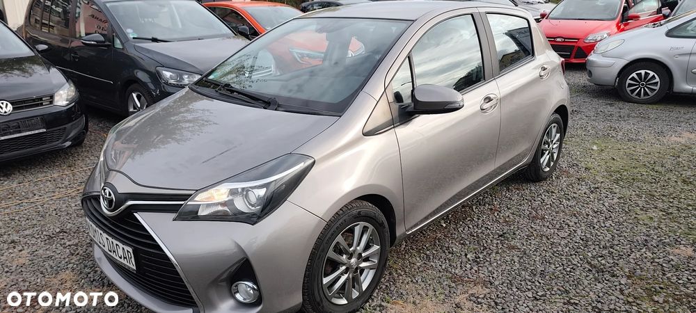 Toyota Yaris 1.4 D-4D Premium EU6 - 1