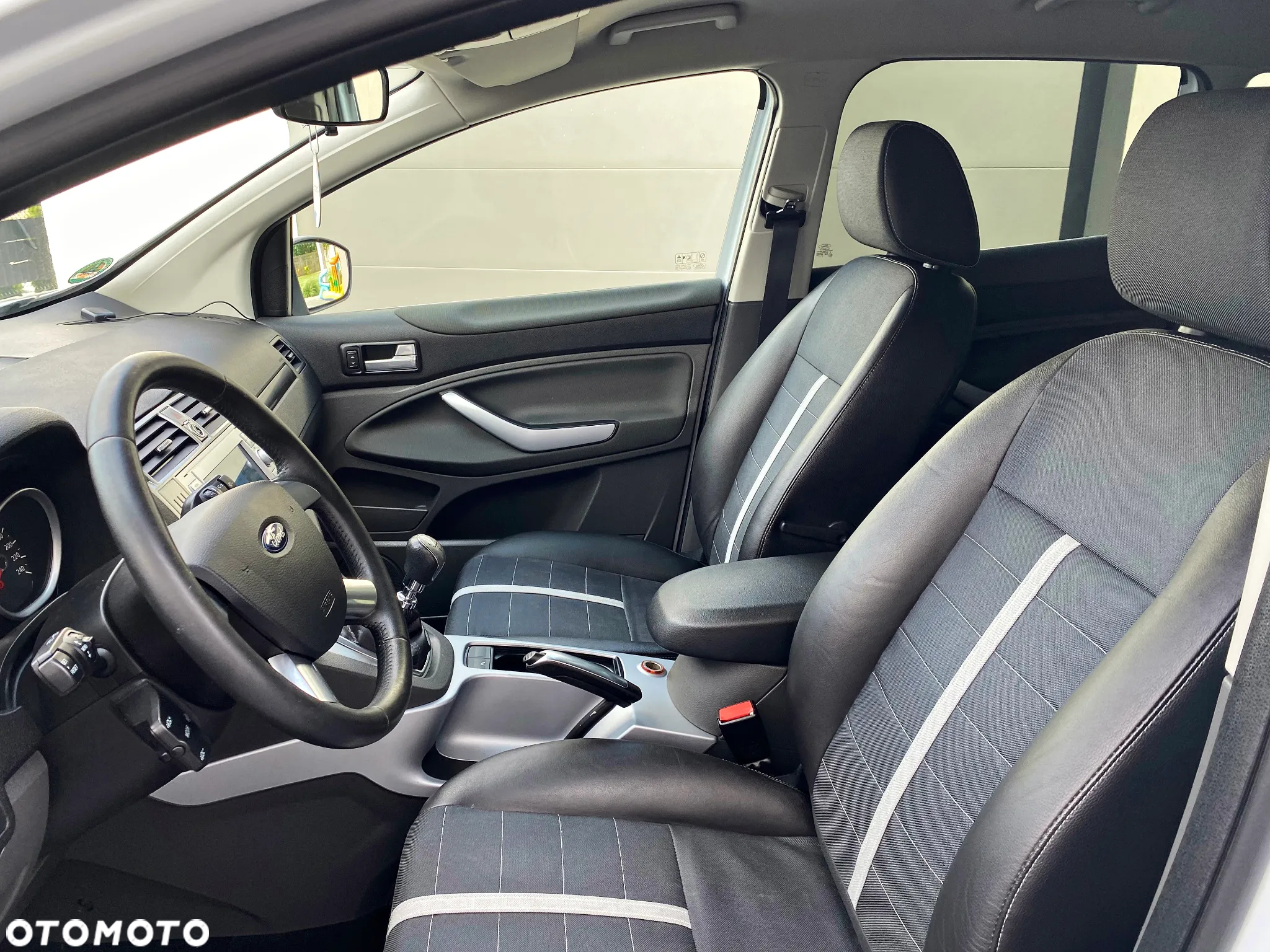 Ford Kuga 2.0 TDCi 4WD Titanium - 2