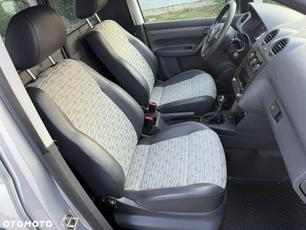 Volkswagen Caddy - 11