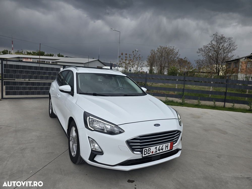 Ford Focus - 1