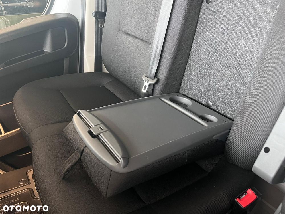 Toyota Proace MAX - 18